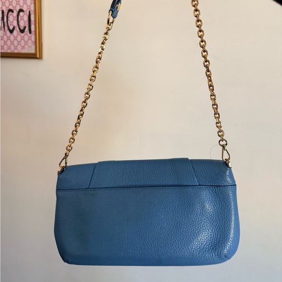 MCM Sky Blue Leather Shoulder Bag with Gold Chain - Picture 4 of 8